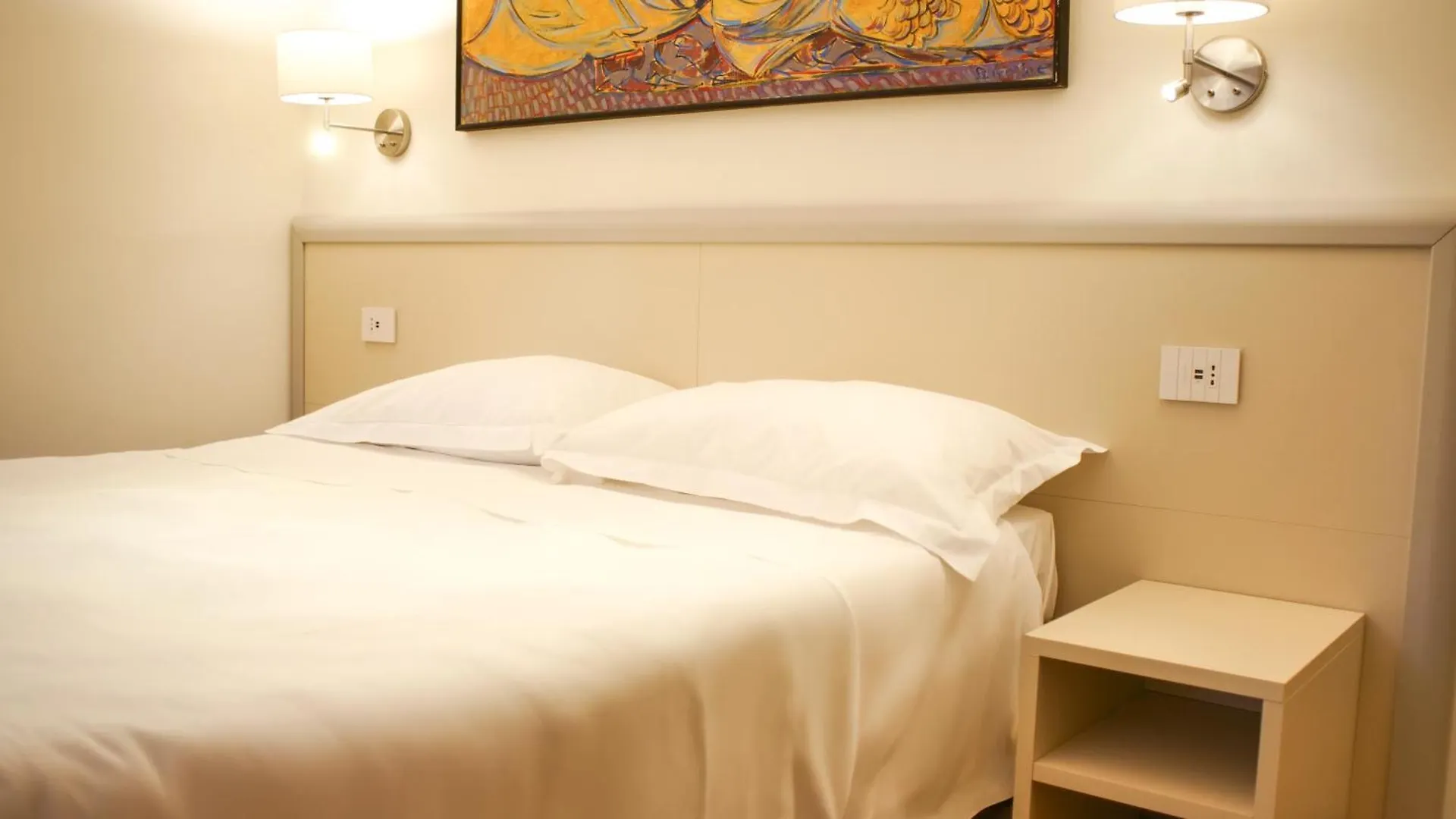 Rex Hotel Residence Genua 3*,